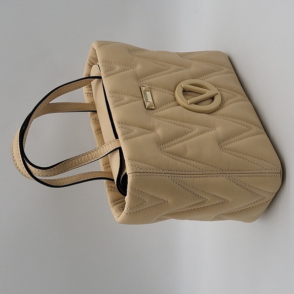 1542- Valentino By Mario Valentino Mindel Diamond NWT - Picture 1 of 11